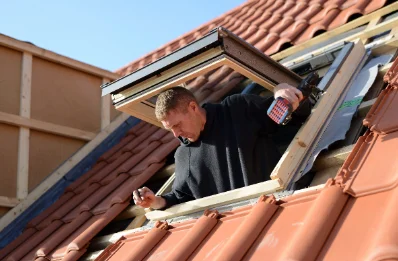 Pose de fenêtres de toit Velux à Seulline